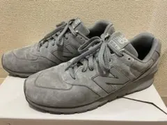 正規品　美品　New Balance 996 グレー スニーカー　27.5 cmのサムネイル