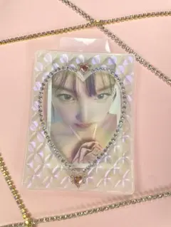 キルティングトレカケース　硬質ケース　レジン　白