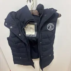 Abercrombie & Fitch ネイビー ダウンベスト