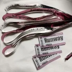 Aぇ! group Runway 銀テープフル5本 落下物3枚のサムネイル