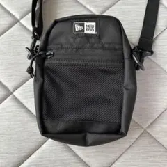 値下げ‼️NEW ERA ブラック ショルダーバッグ