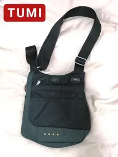 ✅️TUMI✨️メンズ*ブラック*ショルダーバッグ✨️のサムネイル