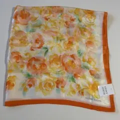 【未使用】　Hardy Amies 花柄 シルクスカーフ 絹100%のサムネイル