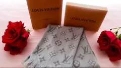LOUIS VUITTON エシャルプ ロゴマニア マフラー グリペルル