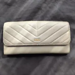 FURLA グレー キルティング クラッチバッグ