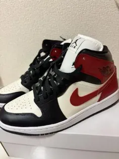 Air Jordan ハイカットスニーカー ブラック/レッドのサムネイル