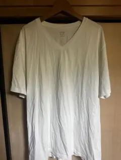 最安値美品送料無料UNIQLOAIRismホワイトVネックTシャツXL2枚セット