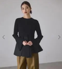 ペプラムニット Tシャツ