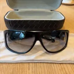 BOTTEGA VENETA サングラス イントレチャート ケース付き