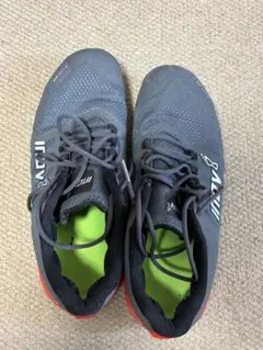 INOV-8 トレーニングシューズ オレンジ/ブラック 25cm - メルカリ