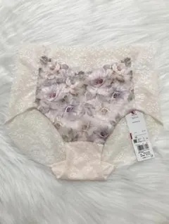 Item thumbnail for item 1449a7a6-cfd5-4163-b591-c7440fadb61c