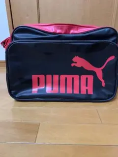 PUMA プーマ エナメルバッグ