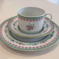 2025年最新】アビランド 食器の人気アイテム - メルカリ