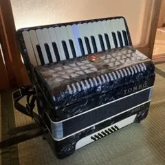 TOMBO トンボ　T80B アコーディオン ケース付き 37鍵 80ベース TOMBO (アコーディオン専門店・出荷前検品発送)TOMBO トンボ