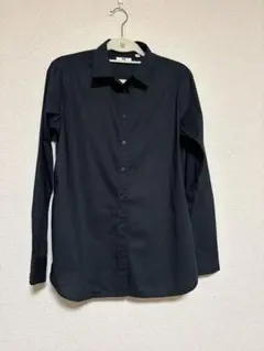 UNIQLO ブラック 長袖シャツ　レディース　ワイシャツ　黒