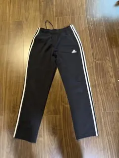 adidas AEROREADY ブラックパンツ