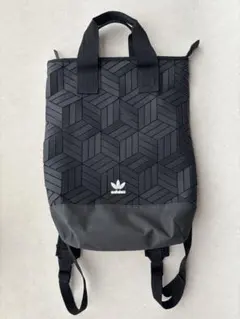 adidas Originals 3D 幾何学模様 バックパックのサムネイル