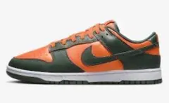 NikeDunkLowRetroGorgeGreenandTotalOrange