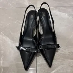 ZARA ブラック ポインテッドトゥヒール