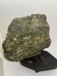 ☆翡翠原石☆稀少！下仁田硬玉翡翠【転石・カチ割り19.9kg】 - メルカリ