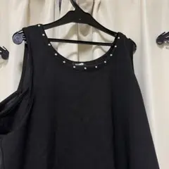 Ellno Loset タンクトップ ブラック スタッズ