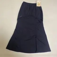 新品タグ付き emmi ネイビーフレアスカート