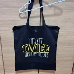 Item thumbnail for item abb1c135-0574-4f9d-a737-c0885cd12050