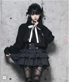 theredthread burlesque gather shirt - メルカリ
