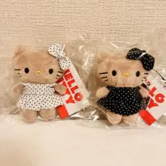 新品 2点 me% ローリーズファーム　日焼けキティ　キーホルダー　ドット