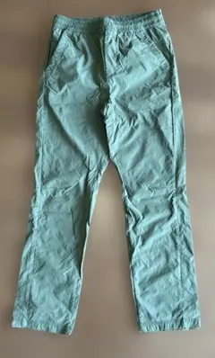 GAP kids 長ズボン　カーキ　140㎝