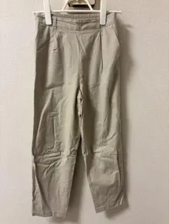 GU ベージュ カジュアルパンツ ゴムウエスト