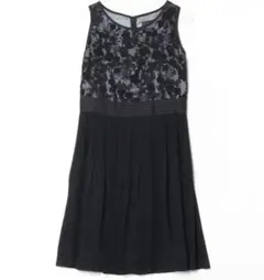 UNTITLED フラワーレース ノースリーブワンピース M