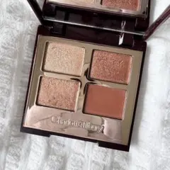 Charlotte Tilbury LUXURY PALETTEのサムネイル