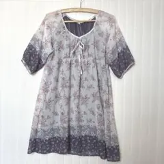 グレー系花柄半袖チュニックのサムネイル