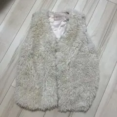 NICE CLAUP フェイクファーベスト