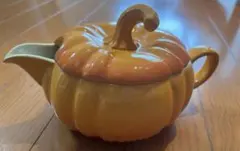 Le Creuset パンプキン グレイビーボードのサムネイル