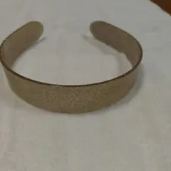 ラメ入り カチューシャ ゴールド