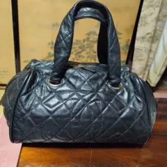 CHANEL　キャビアスキン　バッグ