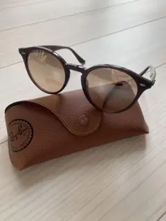 Ray-Ban サングラス RB4259-F
