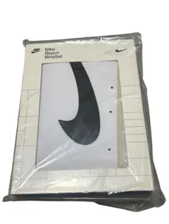 新品未使用　NIKE ブレーザー リストレット ラージ　ホワイトのサムネイル
