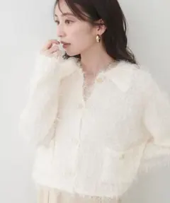 【WEB限定】ラメ入りフェザー衿付きニットカーデ