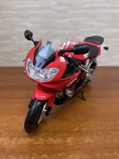 ミニカー 3点　マッチボックス　フィールドカー、ホンダバイク　ボート　ジープ ミニカー 3点 マッチボックス フィールドカー、ホンダバイク