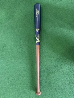 ビクタス　硬式木製　V51