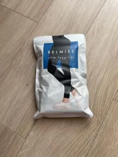 【24時間以内発送】【新品未使用】BELMISE スリムレギンス Ｍ-Ｌブラック