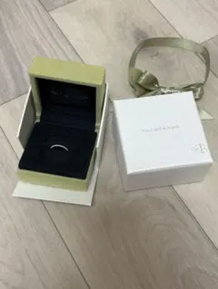 【Van Cleef & Arpels 】ペルレリング WGスモール　48