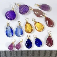 サービス品＊天然石の豪華なチャームアソートu30