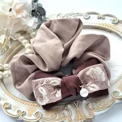 ⭐3304⭐❣️小さ可愛い♡大人アクセ❣️オリジナル✴インド刺繍リボンシュシュ
