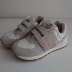 Item thumbnail for item bd555e23-267e-44a8-a975-2b9298fda3e3