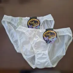 Item thumbnail for item 52f3f9f1-715d-42b7-8612-372281665548