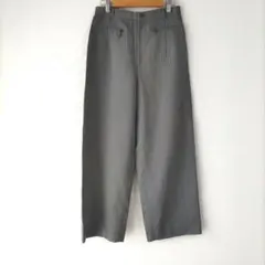 〈ビコーズ〉スラックス　グレー　ストライプ　ストレート　M